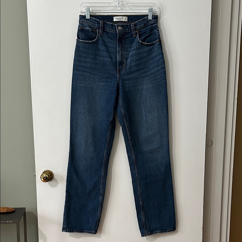 Abercrombie & Fitch '90s Straight Ultra High Rise Blue Jeans